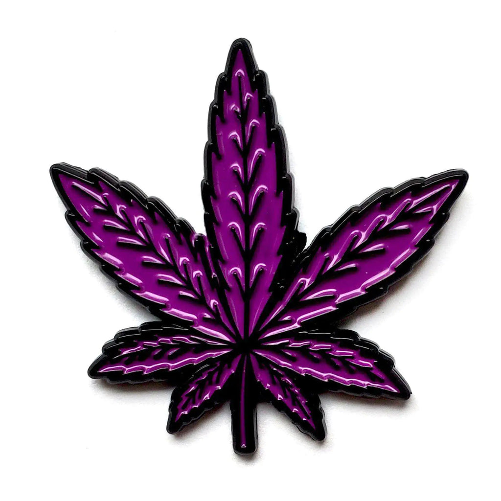 Pin / Broche WEED