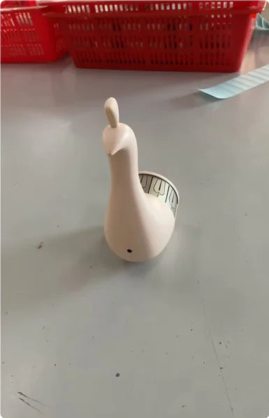 مصباح حائط ثلاثي الأبعاد على شكل طاووس