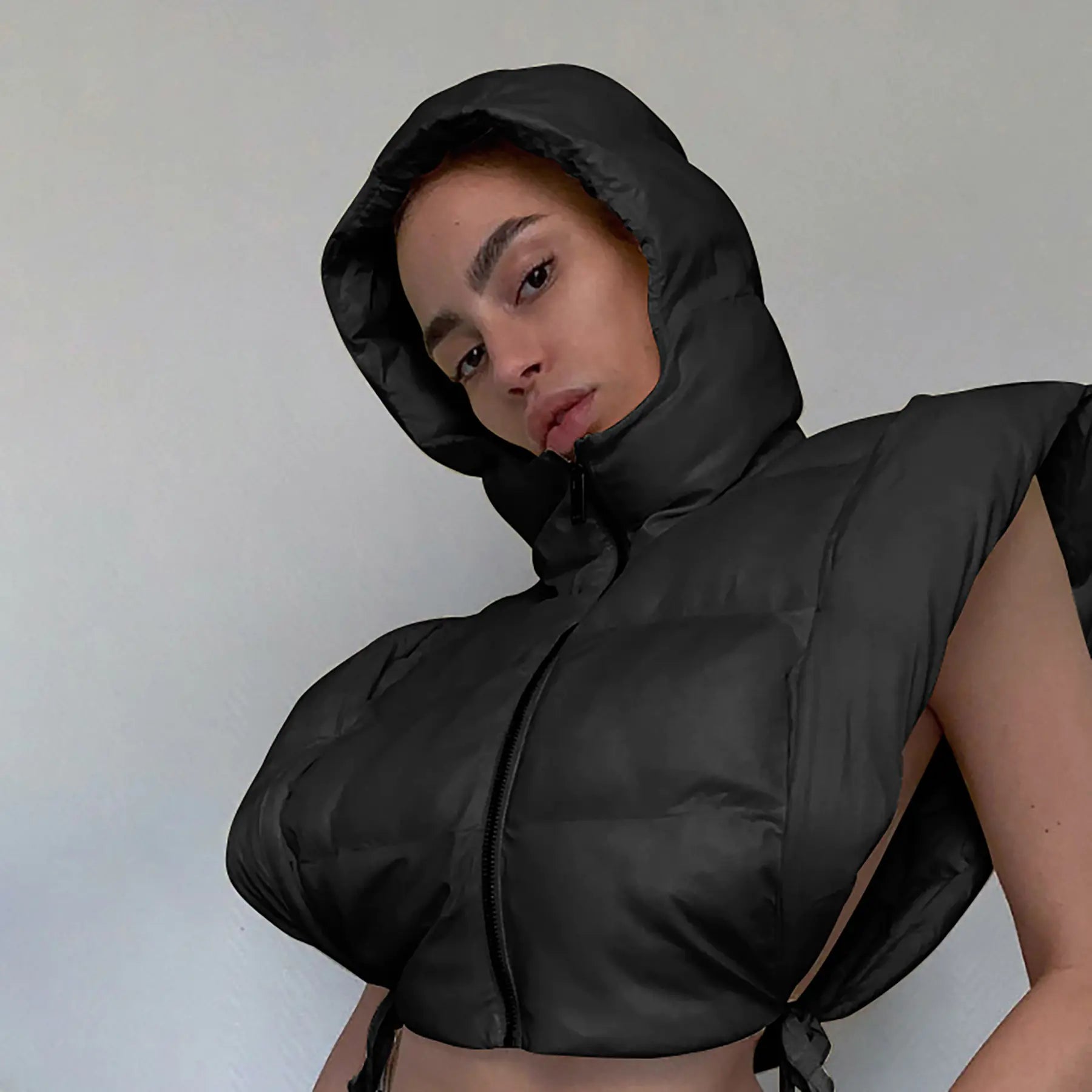 Chaqueta con capucha de otoño y abertura lateral para mujer de moda