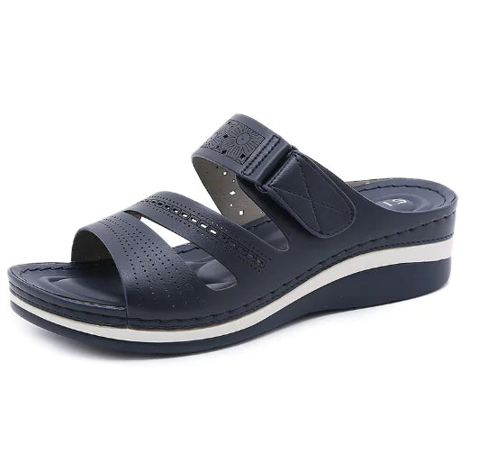 أحذية رياضية كاجوال بكعب إسفين ومنصة للمقاسات الكبيرة 