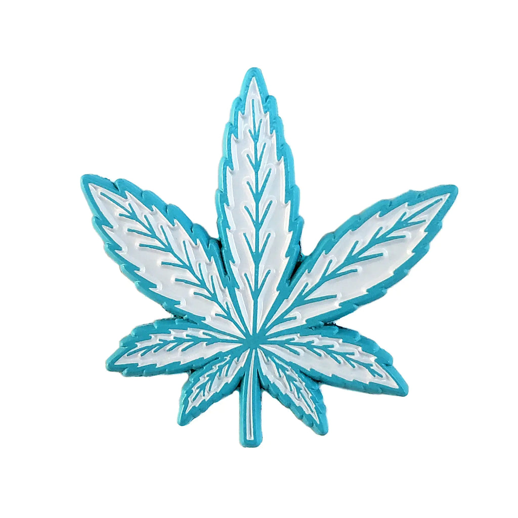 Pin / Broche WEED