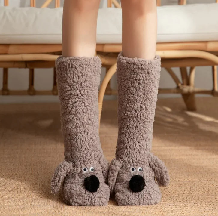 Calcetines de peluche para perro de mujer