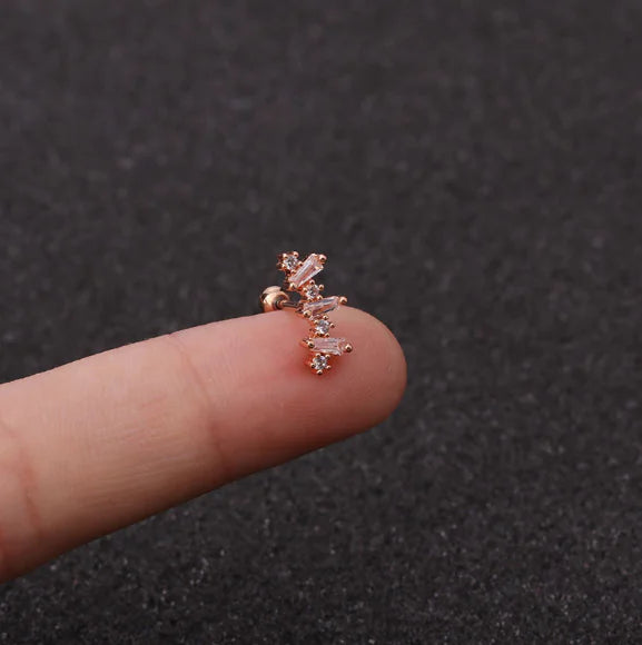 Pendientes de rosca de acero inoxidable Star Zirconia (perforados)