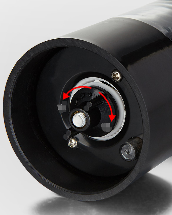 Electric salt and pepper grinder