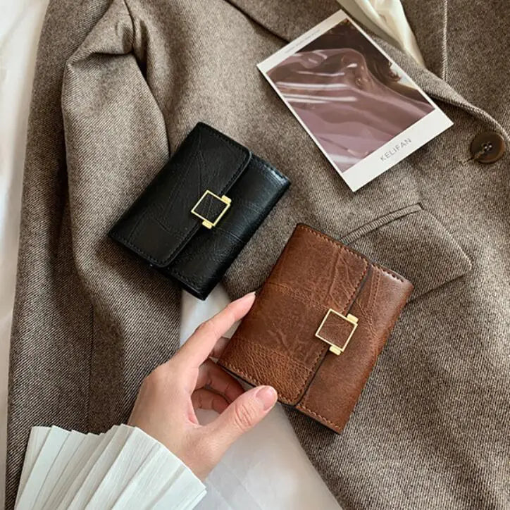 محفظة صغيرة أنيقة للنساء - حامل بطاقات بتصميم كلاسيكي